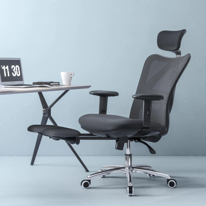 Fotel ergonomiczny biurowy obrotowy eurOpa+ z podnóżkiem i regulacją