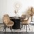 Beżowe krzesło obrotowe LUNA do salonu i jadalni – homestyleconcept.pl